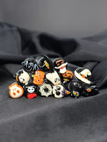 Halloween műszempilla fésű tokban (4 db / csomag)