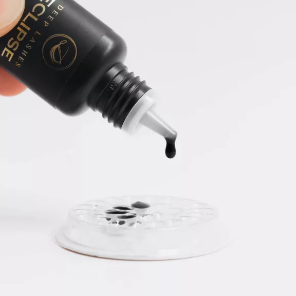 ECLIPSE 0.5s Black Lash Adhesive