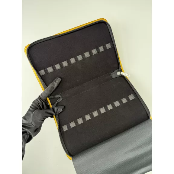 20-Slot Tweezer Case - Gold
