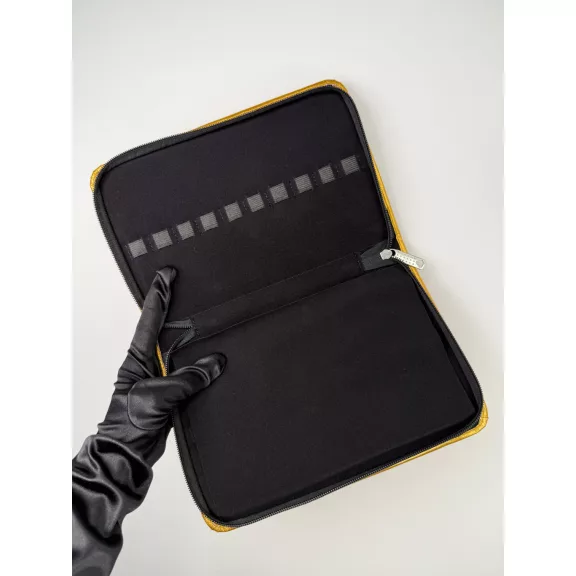 20-Slot Tweezer Case